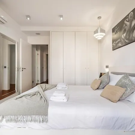 아파트 Spacious 3br Prime Av Infante
