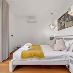 Spacious 3br Prime Av Infante * フンシャル