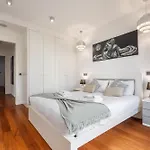 아파트 Spacious 3br Prime Av Infante 푼샬