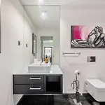 Spacious 3br Prime Av Infante *