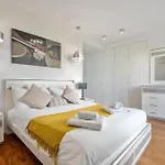 Spacious 3br Prime Av Infante 푼샬