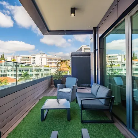 Spacious 3br Prime Av Infante *