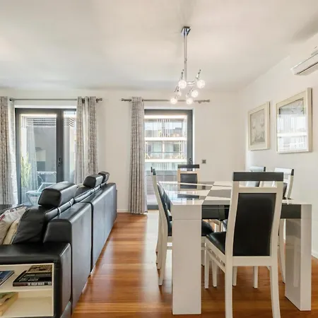 Spacious 3br Prime Av Infante Apartamento *