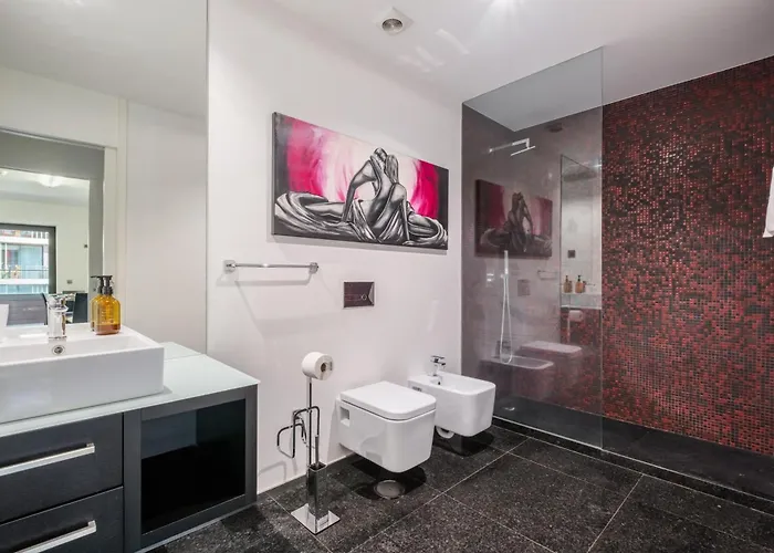 Spacious 3br Prime Av Infante Apartman